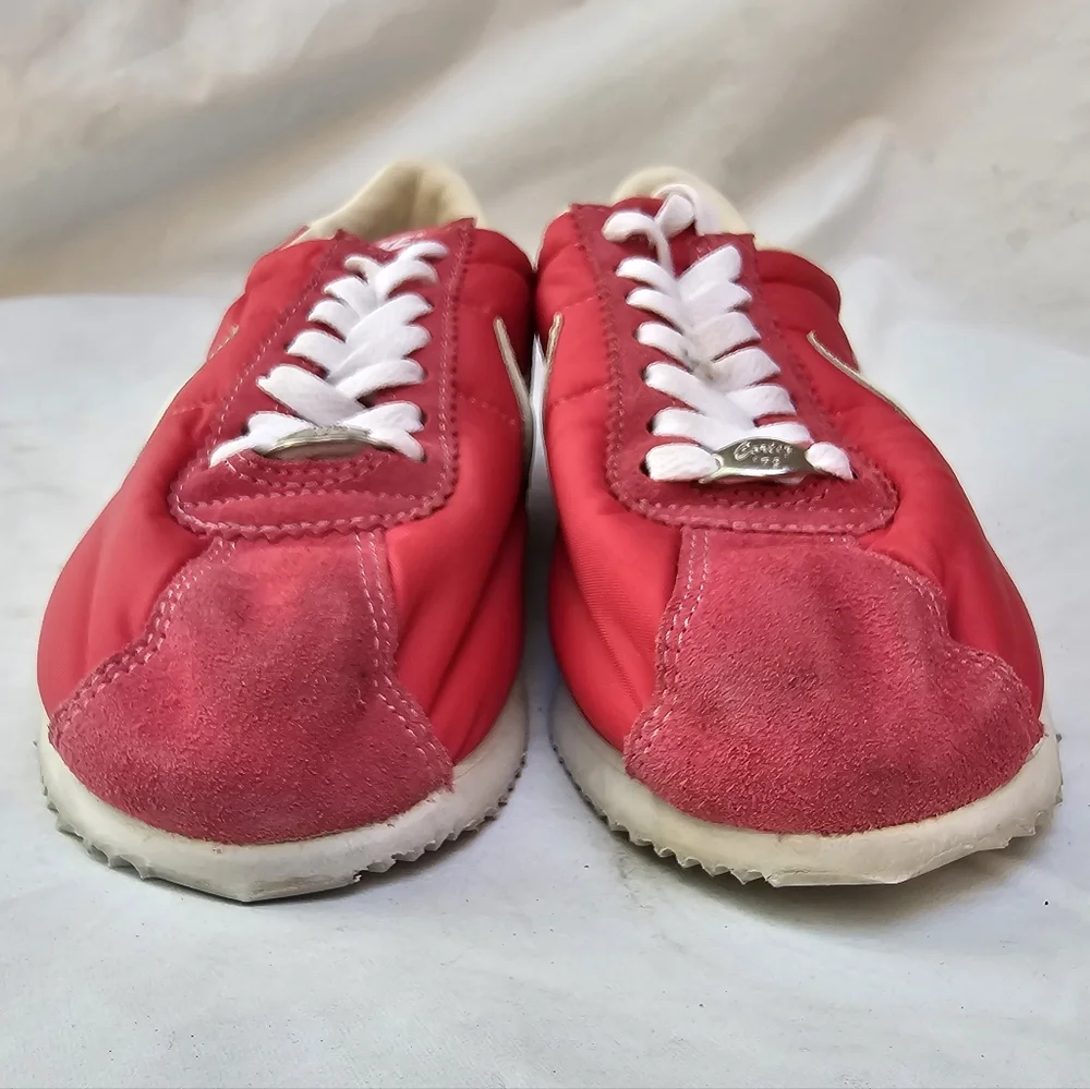 Nike nib nwot